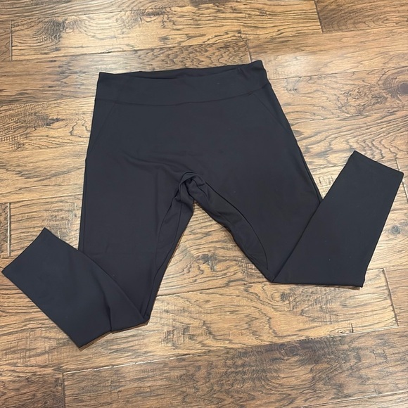 Express black spandex active leggings - Picture 1 of 4